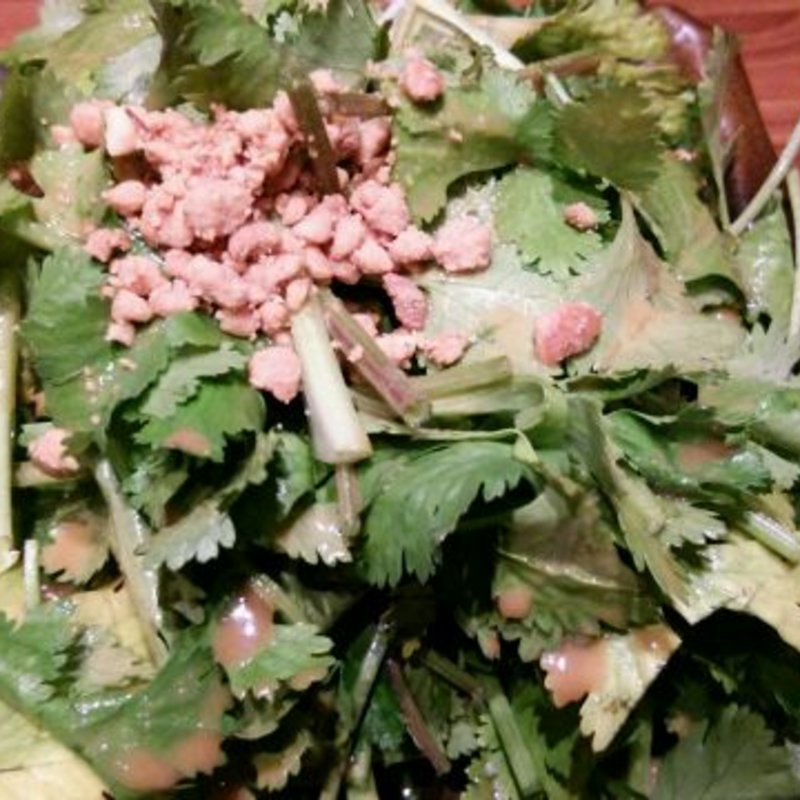 パクチーサラダ(肉汁餃子のダンダダン 練馬店)