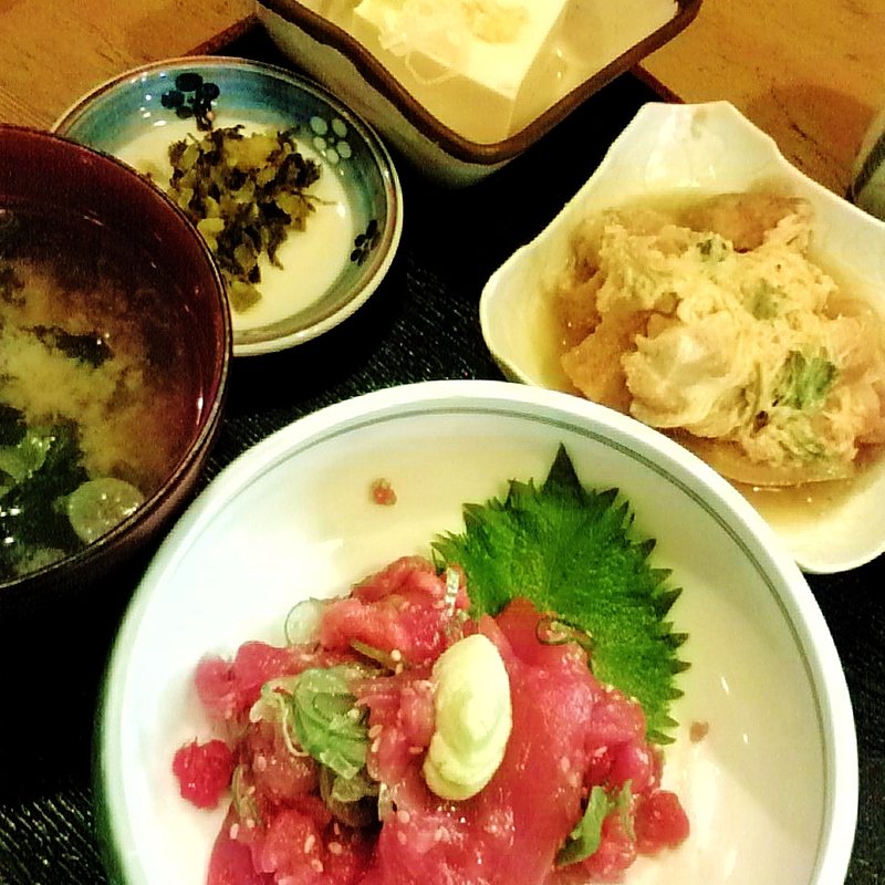 鮪中落ちとカツ煮定食(大漁)