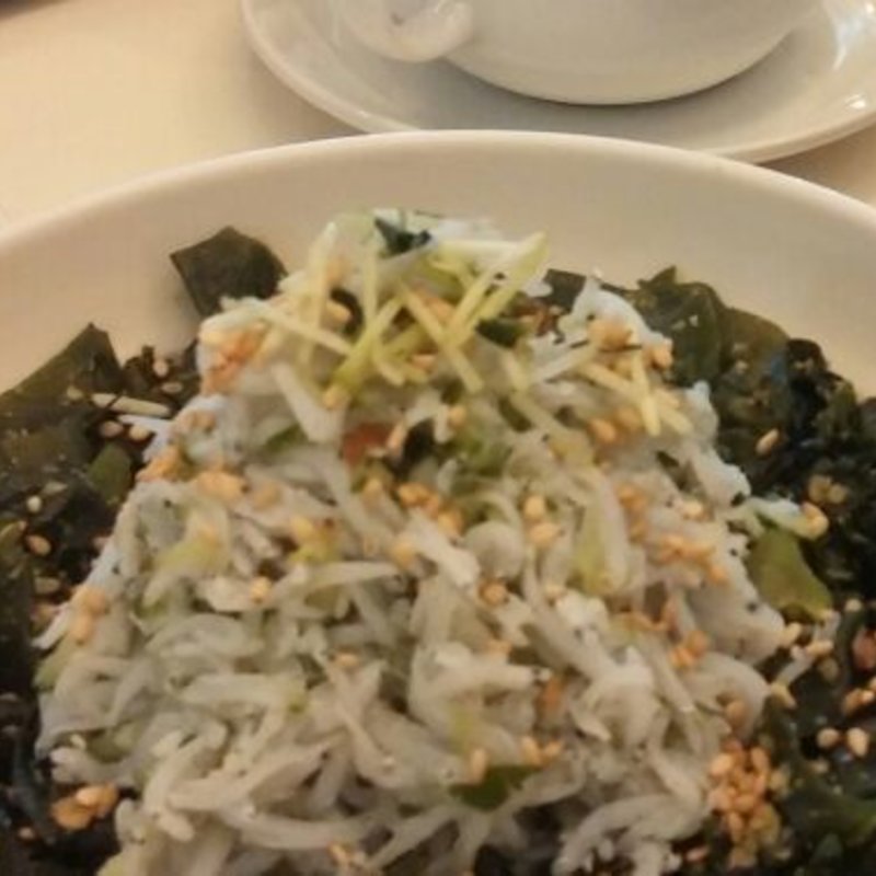 釜揚げしらす丼(鎌倉どんぶりカフェ bowls)