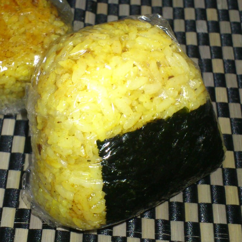 のりカレーおにぎり(東印度カレー商会)