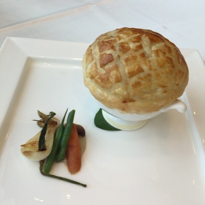 牛ほほ肉のシチュー(ザ・スイート 銀座)