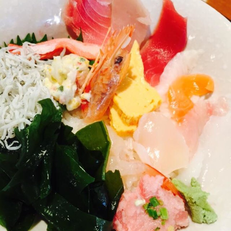 海鮮丼(MAGURO-YA)