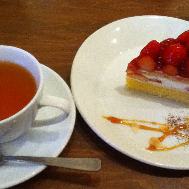 ケーキセット(The Coffee Market 145)