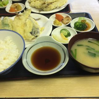 いわし天ぷら定食(吉原食堂)