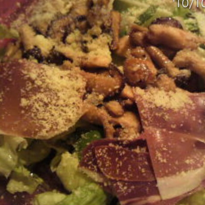 生ハムときのこのサラダ(紅花 別館)