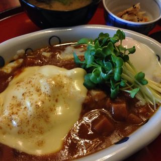 チーズカレー丼(嵐丼 （ランドン）)
