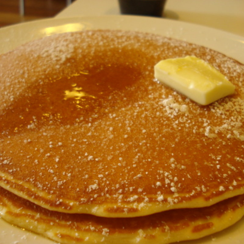 プレーンパンケーキ（2枚）(ボガーツカフェ大阪堂島｜BOGART’S CAFE)