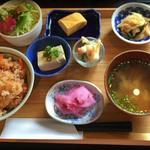たこ飯定食(かかの掌 )