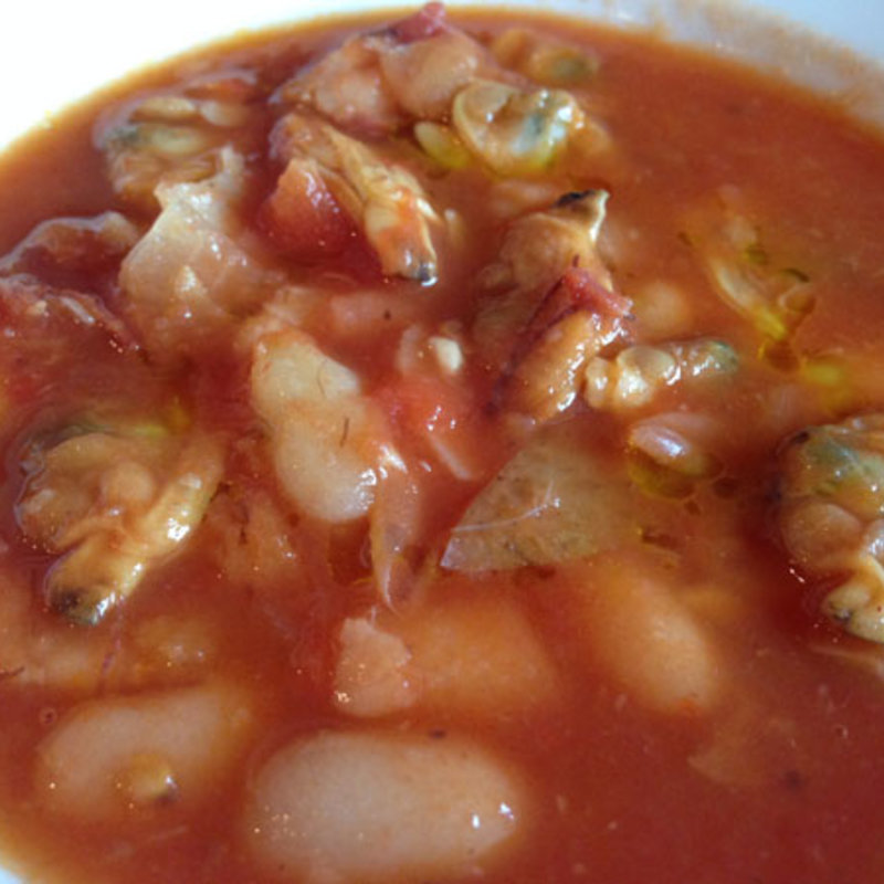 アサリと豆のトマトスープ(Boulangerie Bistro EPEE)