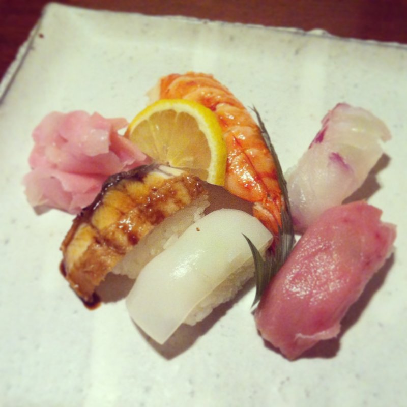 鮨、握りコース(鮨とびこめ)