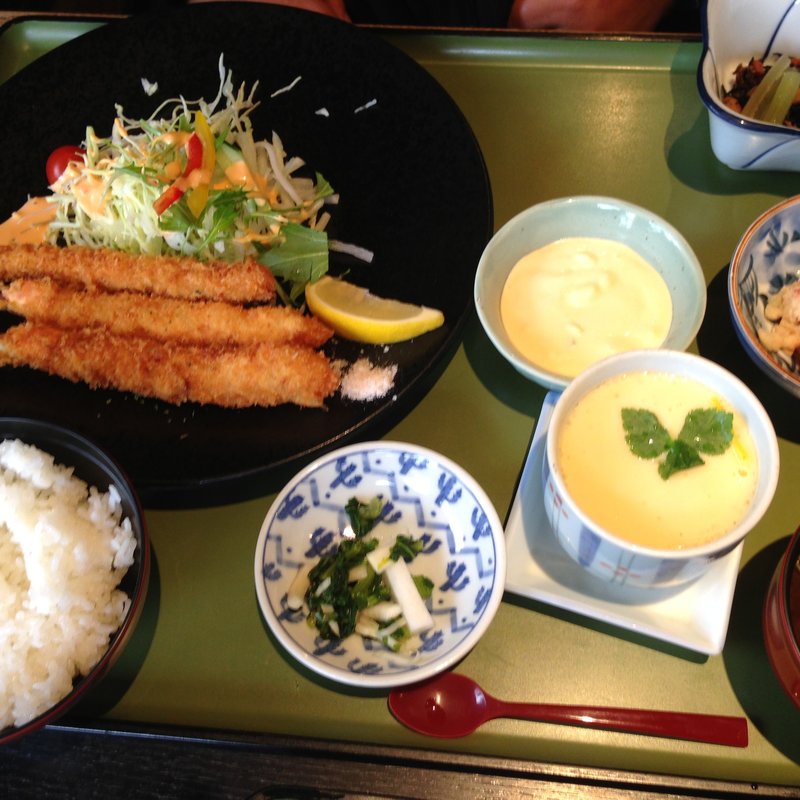 エビフライ定食(べんがら )
