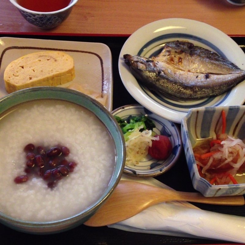 朝粥(伊勢女衆の味　すし久)