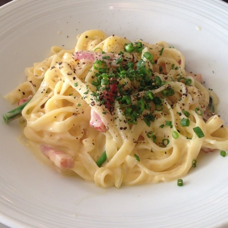 カルボナーラ(イルフラットサクラ （さくら情緒食堂）)