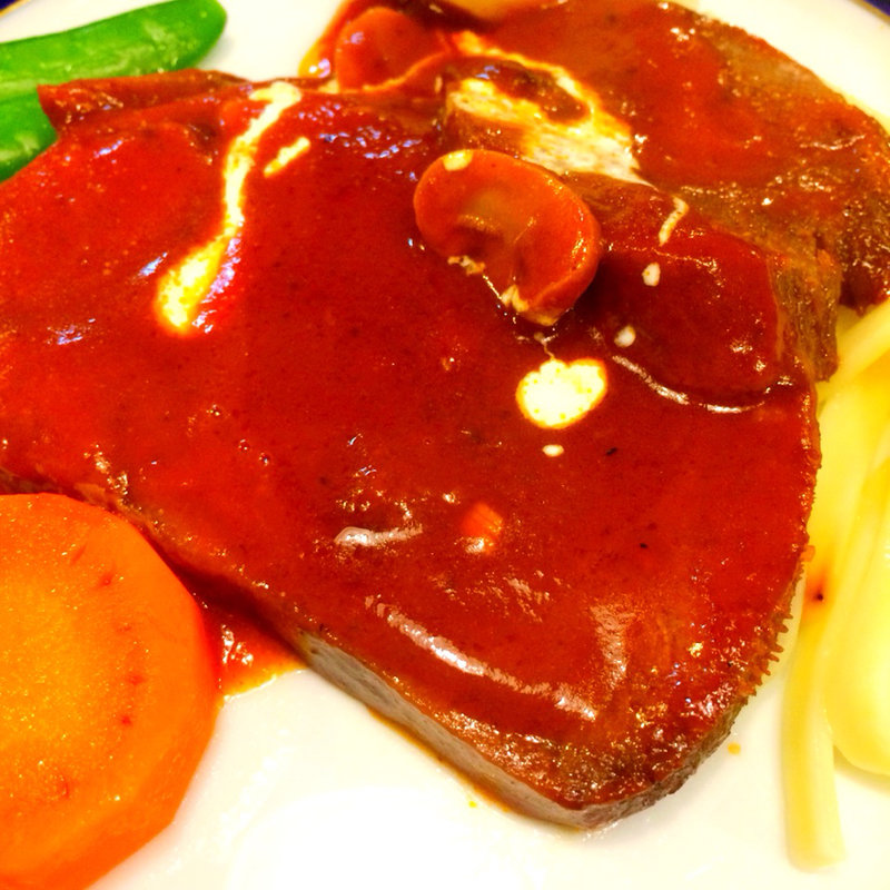 ギュウタンシチュー(ビストロ・ド・ティファニー)