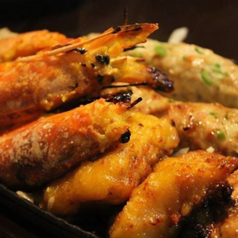 ミックスタンドリー(インド料理＆Bar Madooka)