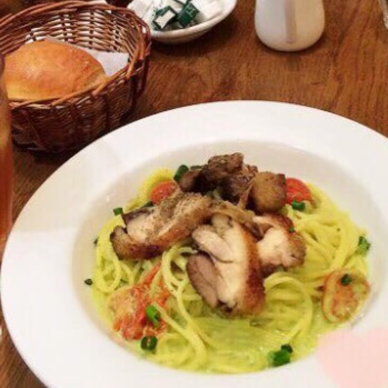 スパイシーチキンのパスタ(アフタヌーンティー・ティールーム 聖蹟桜ヶ丘京王Ｓ・Ｃ)