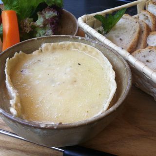 まるごとカマンベールチーズセット(チーズハウス·ヤルゴイ)