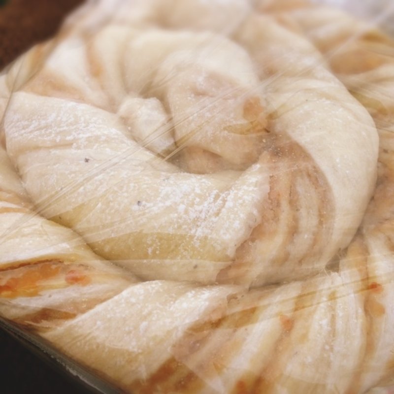 ・大豆あんこのねじりパン(ふんわりパン工房)