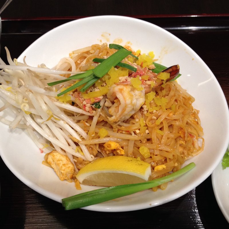 タイ焼きそばランチセット(JASMINE THAI 西武池袋店)