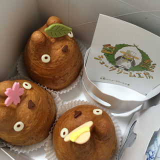 シュークリーム(白髭のシュークリーム工房)