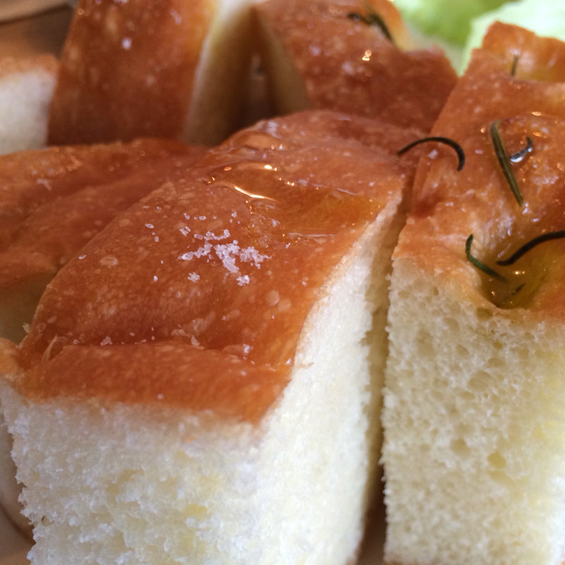 フォカッチャ(ミピアーチェ （mipiace）)