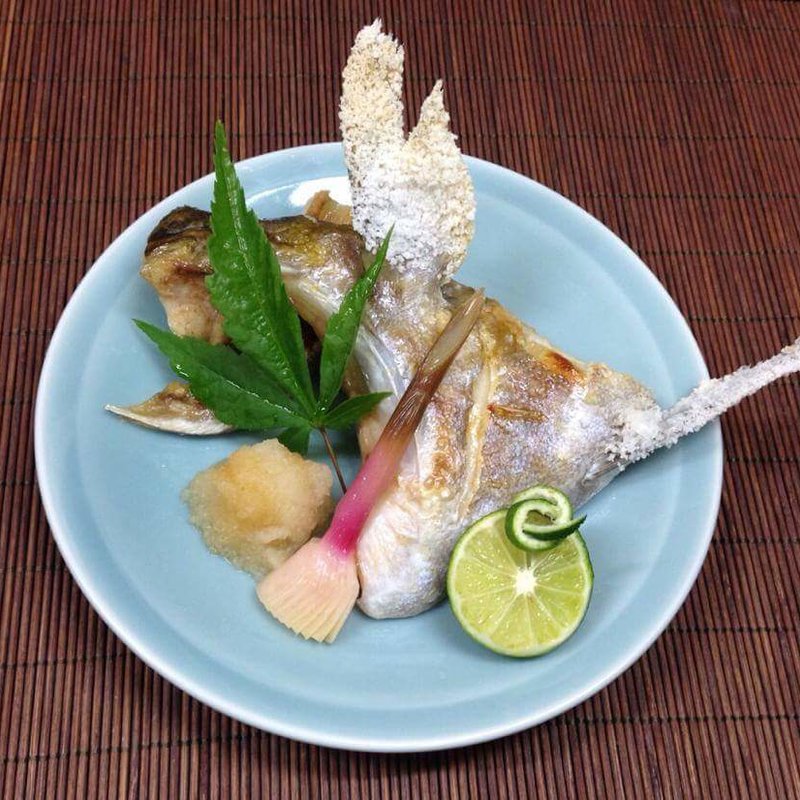 カンパチのカマ焼(喜多八)