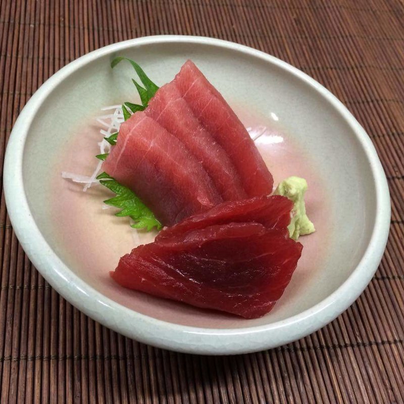 マグロ刺し(喜多八)