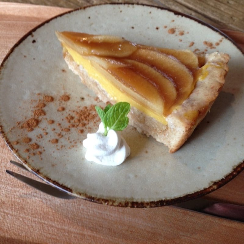 りんごのビーガンタルト(シンメ)