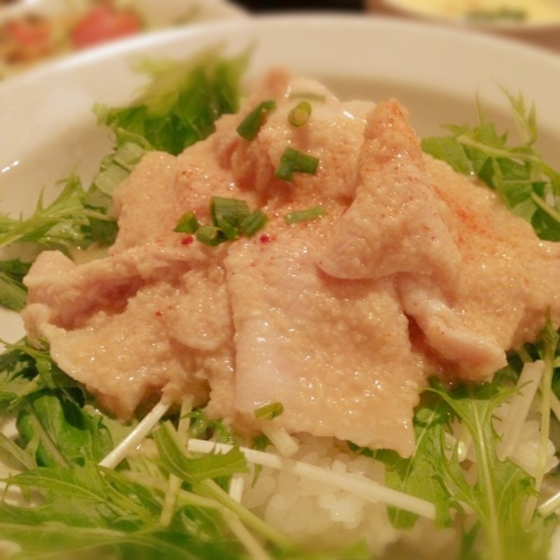 カフェ丼あっさり豚とろろ丼(リトルカンパネラ （Little Campanella）)