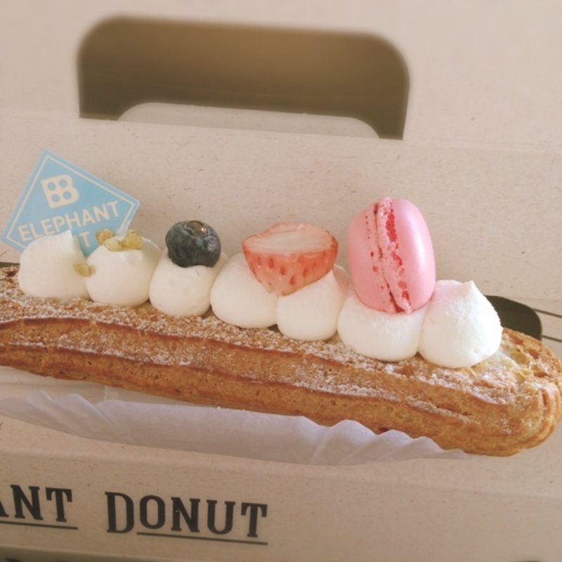 クリームエクレア(エレファント ビット （ELEPHANT BIT）)