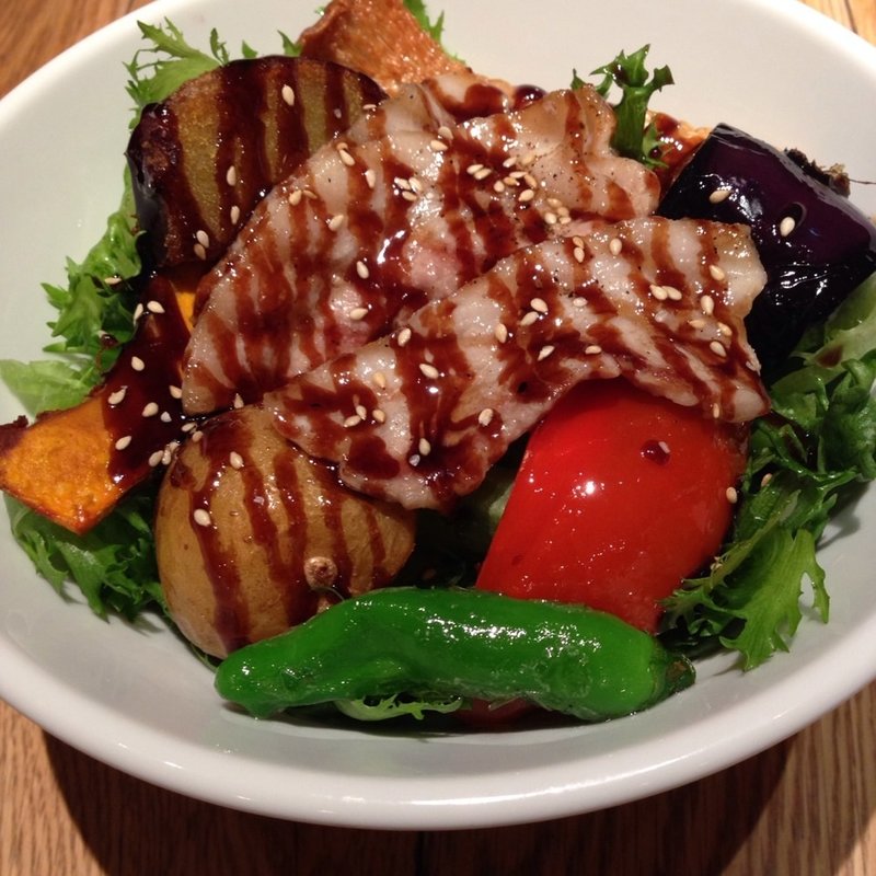 豚丼バルサミコ酢ソース(chef’s V 丸ビル店)