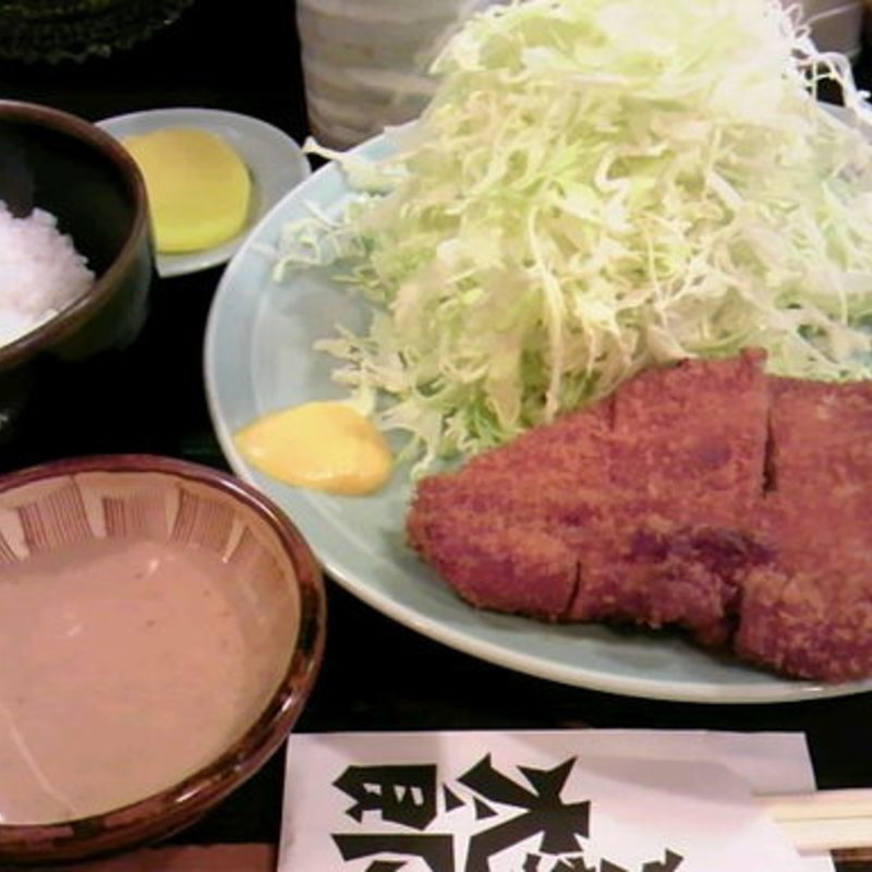 ロースカツ定食(とんかつ太郎)