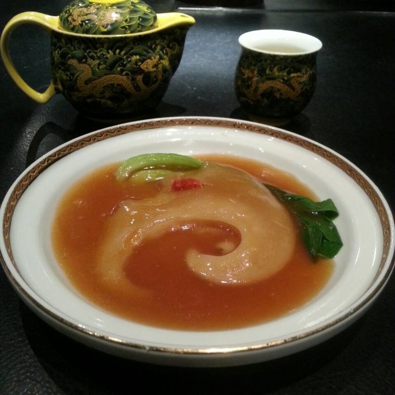 麗コース(美麗華 フカヒレ、鮑、伊勢海老専門店)