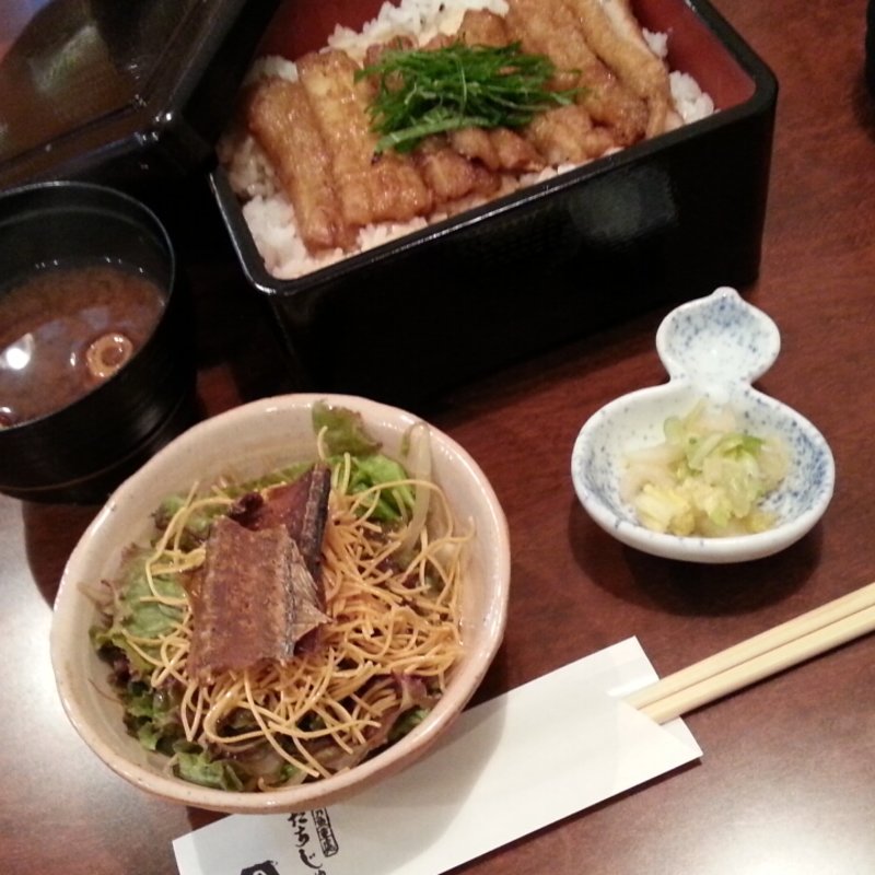 たちじゅう白焼き（上）(たちじゅう 園)