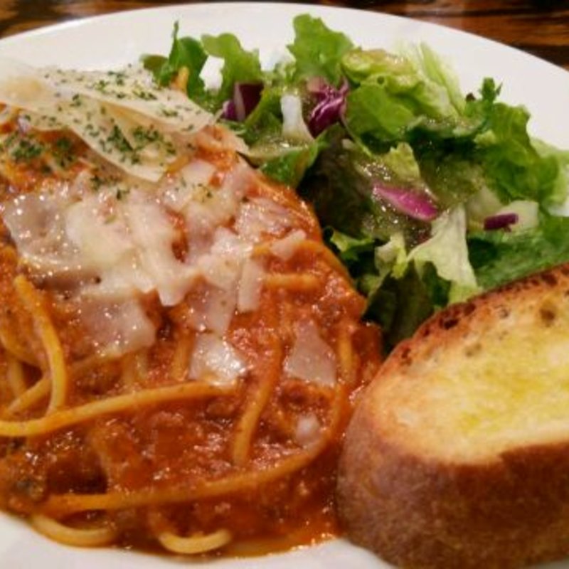 トマトとチーズのパスタセット(WIRED CAFE Dining Lounge Wing高輪店)