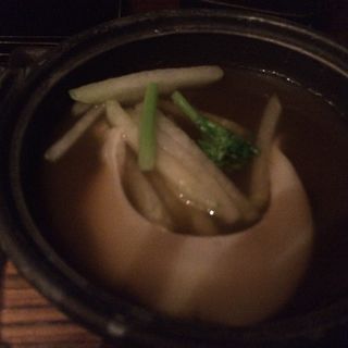 フカヒレ姿と干し山芋、信玄どり、クコの実、野菜の蒸しスープ(中国料理 カリュウ （かりゅう Karyu）)
