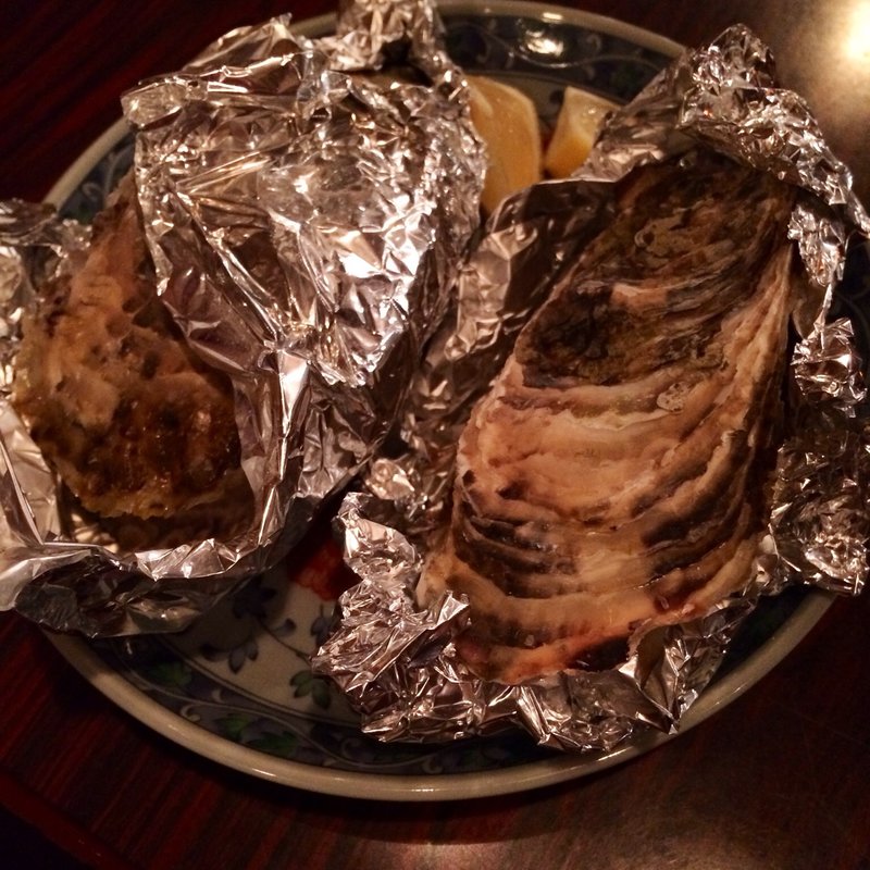 焼き牡蠣(けむり屋 牛ぉ～鳥こう)