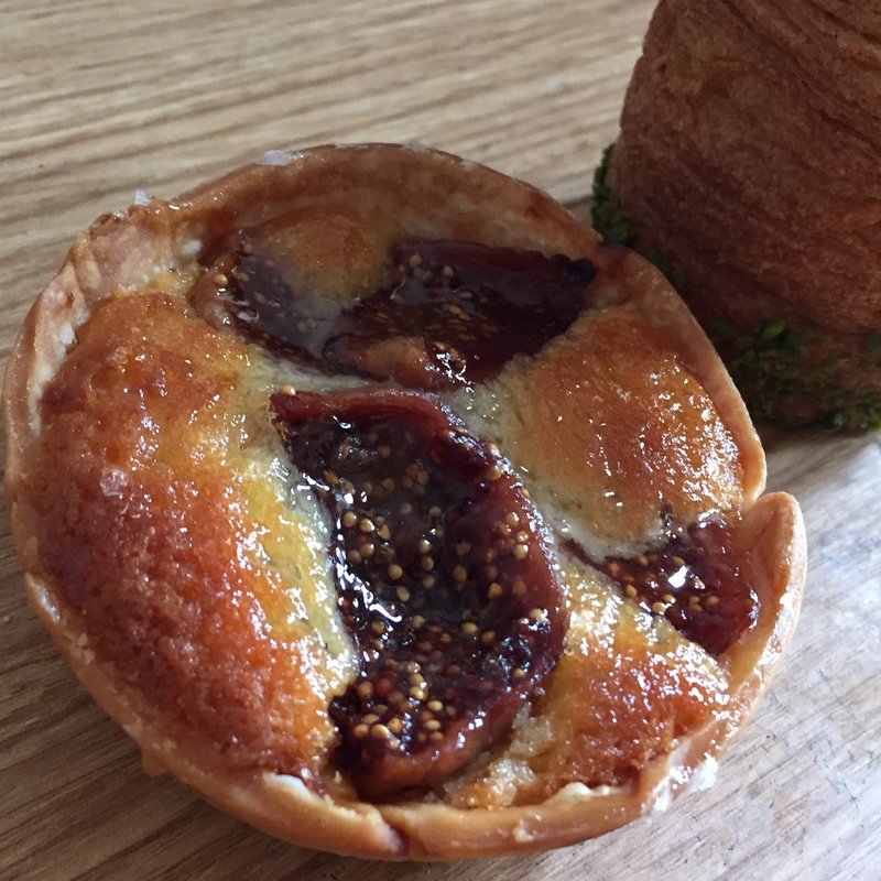 イチヂクのタルト(ラ・タヴォラ・ディ・オーヴェルニュ)