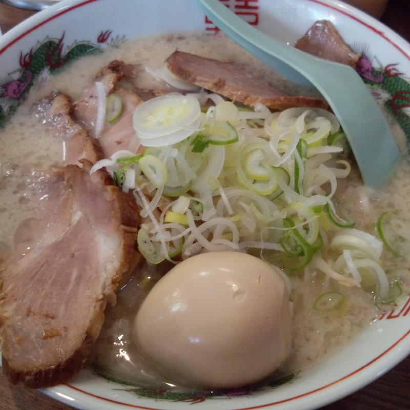 チャーシュー玉子 塩ダレらーめん (東京屋台らーめん翔竜　金町水戸街道店 )