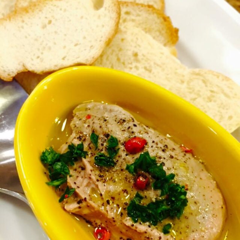 白レバーペースト トースト添え(Italian Kitchen VANSAN)