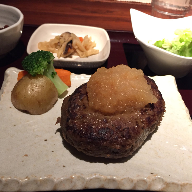 ハンバーグ(炭火焼神戸牛いく田 （イクタ）)