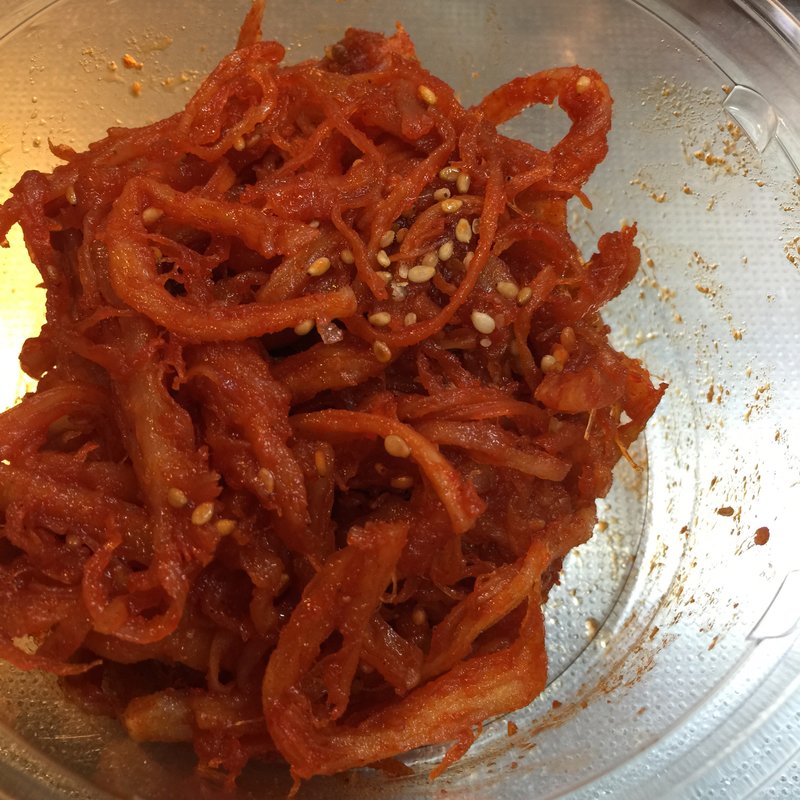 さきイカのキムチ(韓国キムチ 1.2.3 神戸)