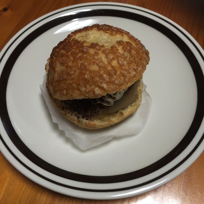 銅なべ手炊きエスプレッソカスタードのシュークリーム(シーキューブ 横浜そごう店)