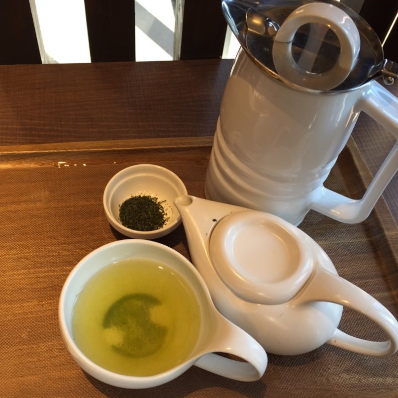 深蒸し煎茶（温）(和カフェMARUFUJI上本町本店 上本町)