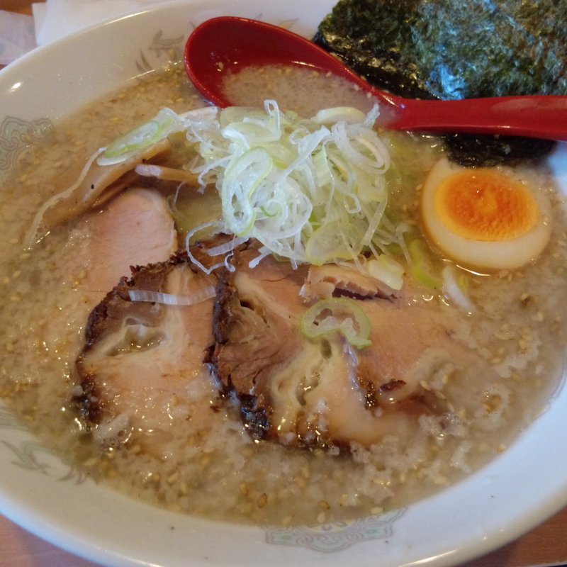 こってり塩らーめん＋チャーシュー (屋台らーめん山崎店)