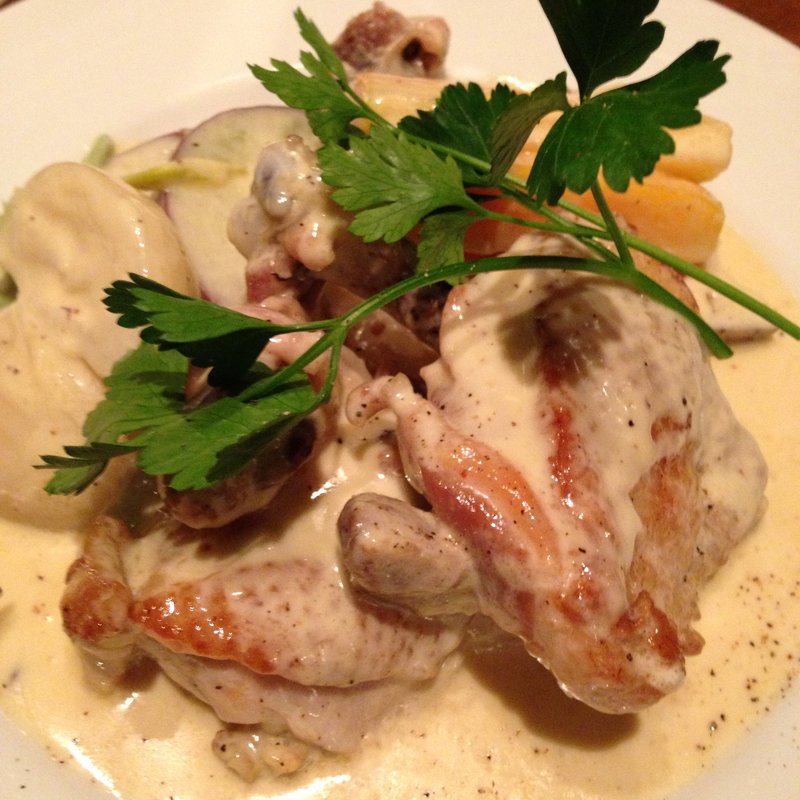 みつせ鶏と冬野菜のフリカッセ(ラシーヌ)