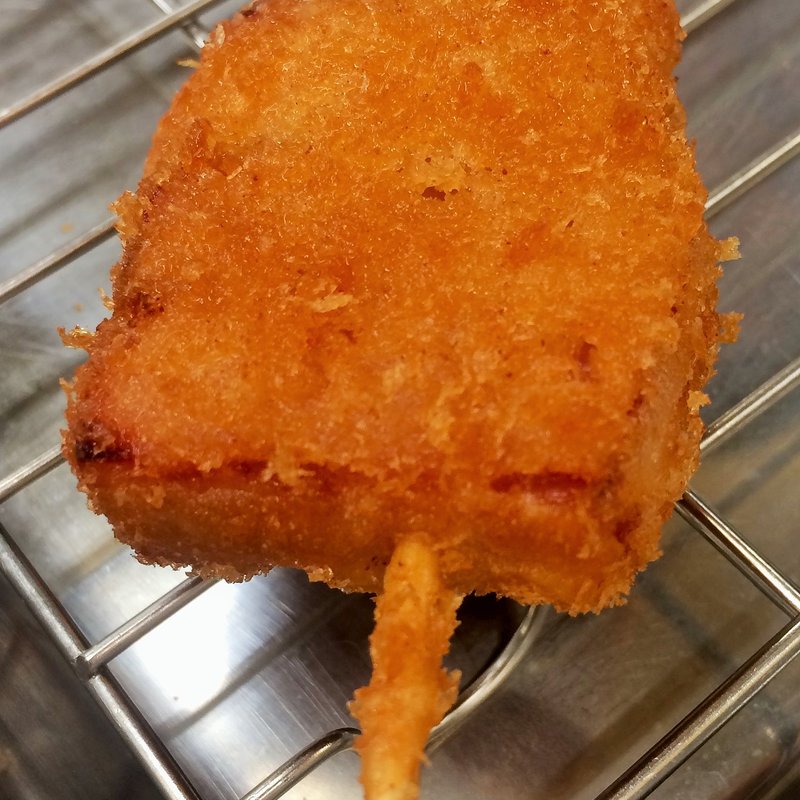 厚切りベーコン(壱番 （くしかつ・どてやき いちばん）)