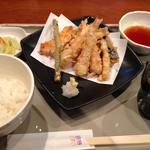 人気エリア都内で食べられる天麩羅ランチ