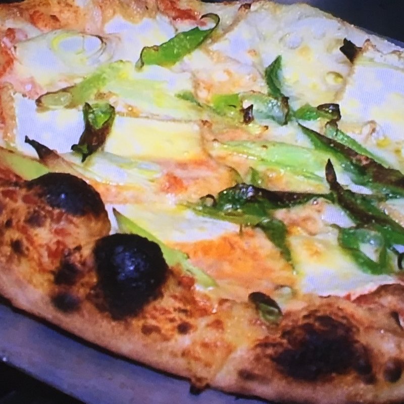 西京味噌のお鍋風ピザ(サラサ３ )