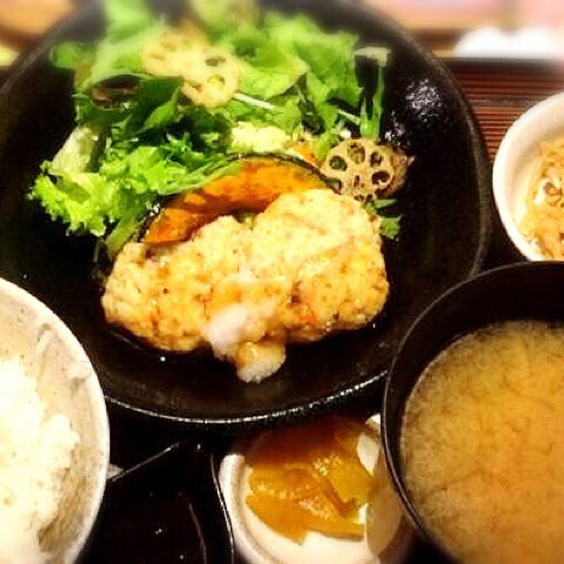 豆腐ハンバーグ定食(ごはん飯 )